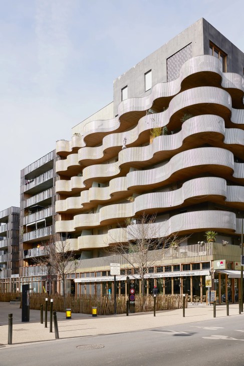 New flats and an Anatolian restaurant on the edge of the eco district