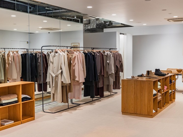 Aoyama Auralee shop Tokyo