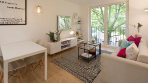 Pocket Living