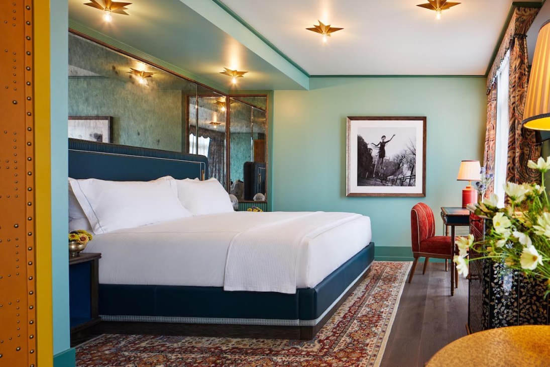 Grand King Room at The Fifth Avenue Hotel