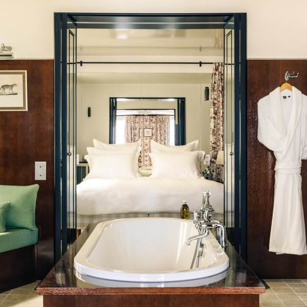 les suites cinabre paris hotel