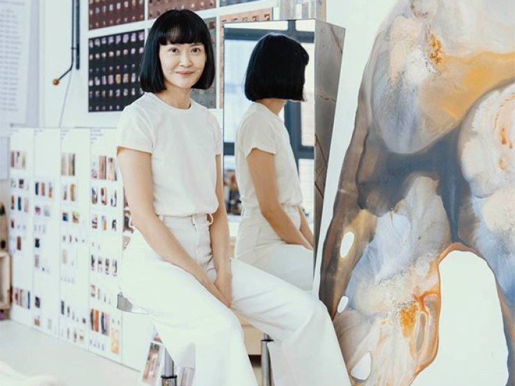 A portrait of Dawn Ng.