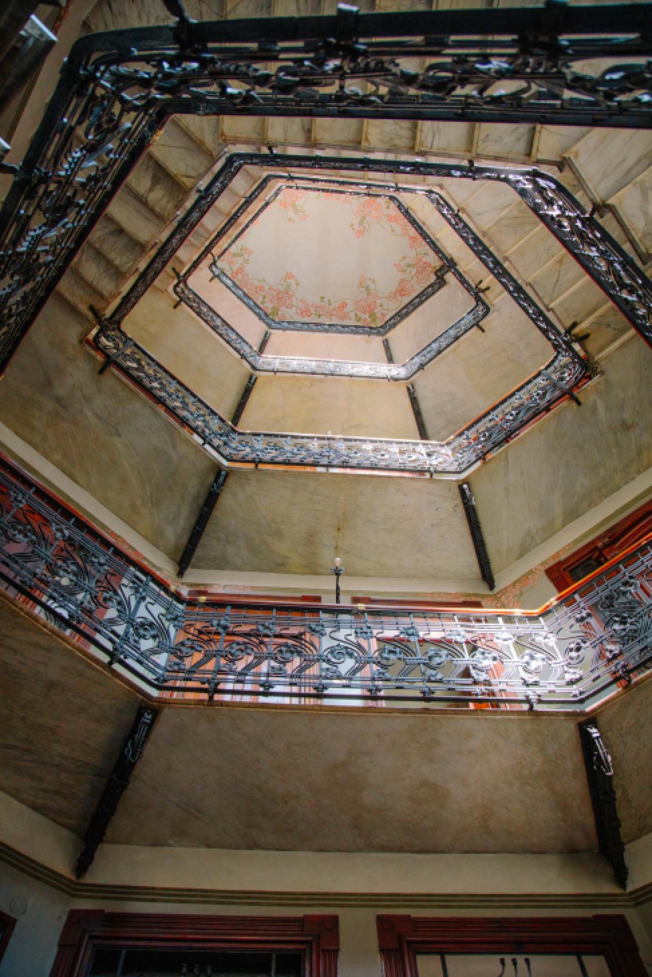Staircase in Casa Guazzoni