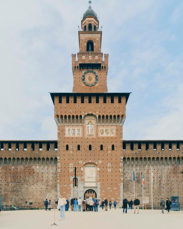 The front of the Castello Sforzesco.