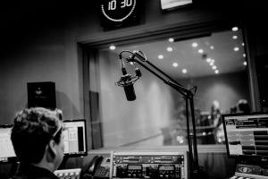 fallback radio image