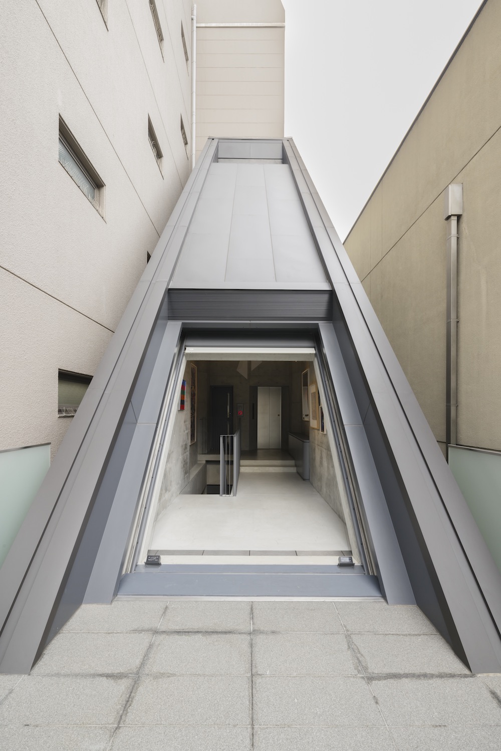 Ichion Contemporary Japan