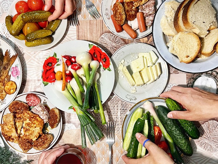 The food of Ukraine and its diaspora
