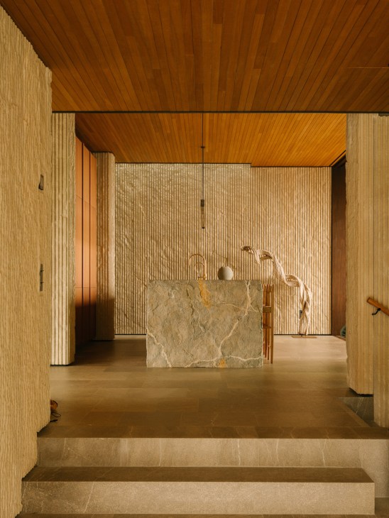 ohlad-house-in-the-mountains