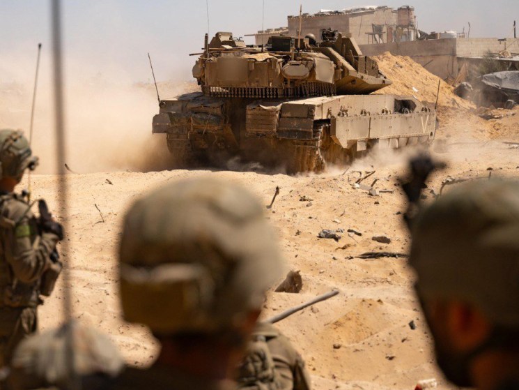 Israel eases Gaza blockade