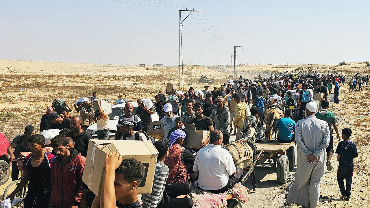 Israel arms Palestinian factions within Gaza