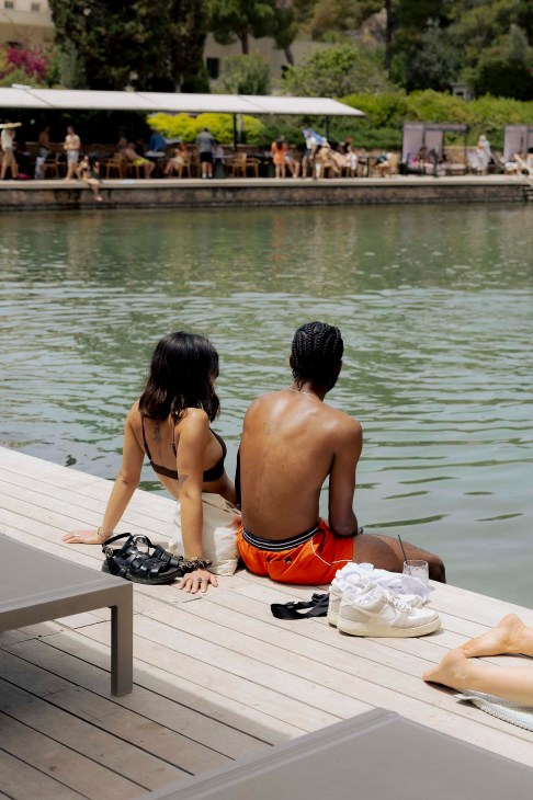 Guests of Zeus1Dione at Lake Vouliagmeni