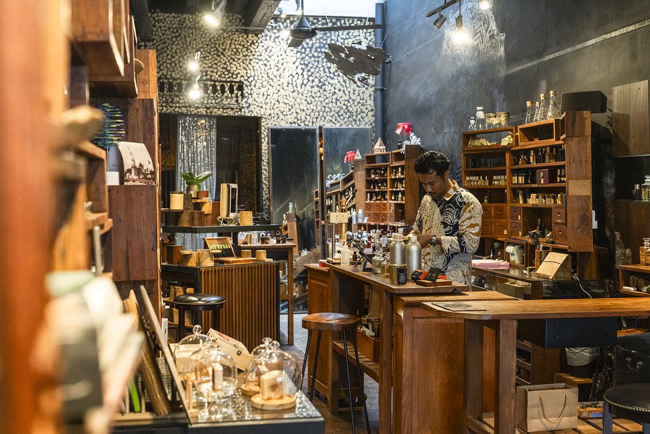 Sifr Aromatics store Singapore