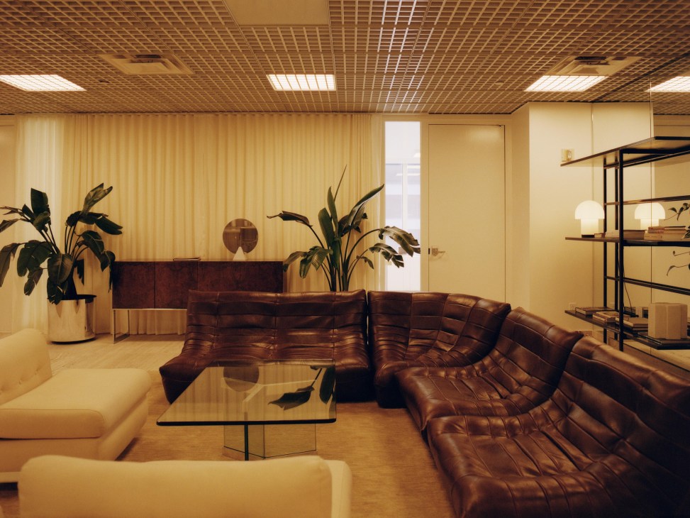 Smart amenities at Water Street Associates