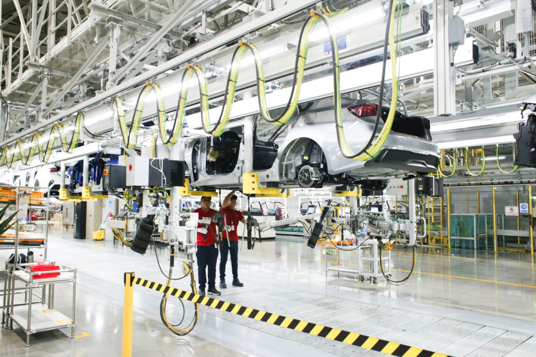Monterrey car manufacturing