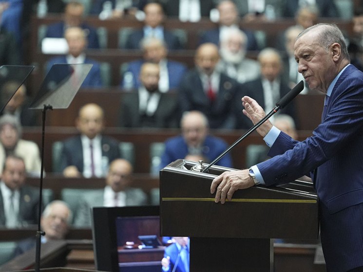 Erdoğan’s crackdown on his political opponents intensifies