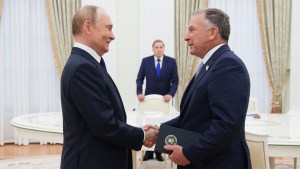 US foreign envoy Steve Witkoff meets Vladimir Putin as sanctions threat looms
