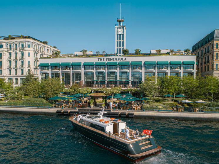 Exterior of the Peninsula Hotel