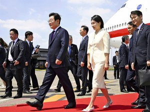 South Korean summitry from Japan to the US