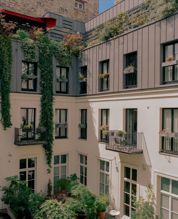 Paris green gardens Hotel des Grands Boulevards