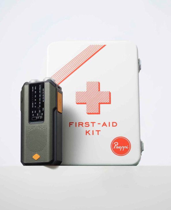 Preppi's first aid kit radio