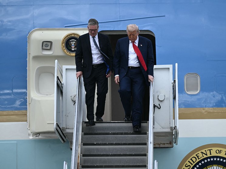 Trump lands in the UK and Syrians head to the polls