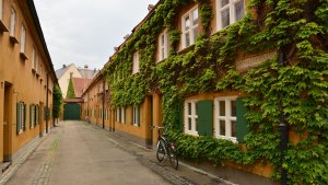 Tall Stories 474: Fuggerei, Augsburg – Germany’s 88-cent rent