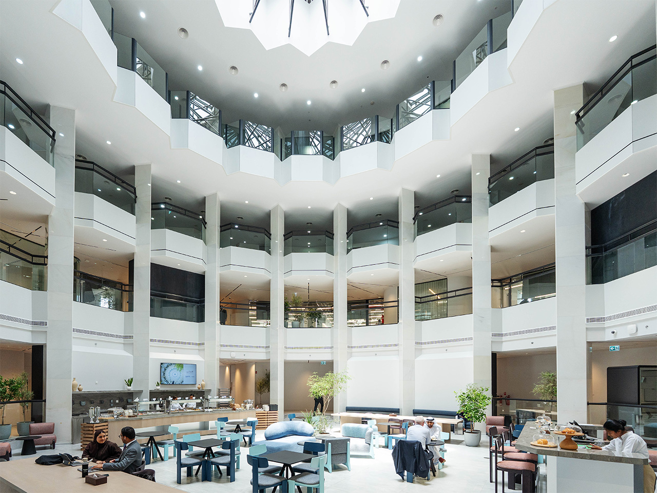 Les Roches opens its first hospitality school in the Middle East, aiming to elevate the Emirates’ luxury industry