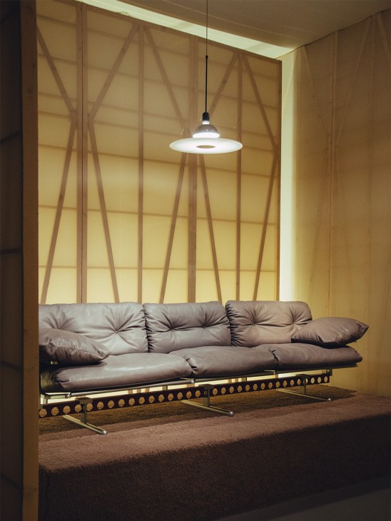 Ouverture sofa by Pierluigi Cerri