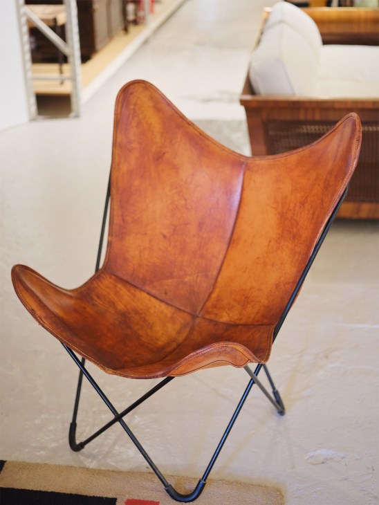 A 1938 Butterfly chair by three Buenos
Aires architects including Antoni Bonet