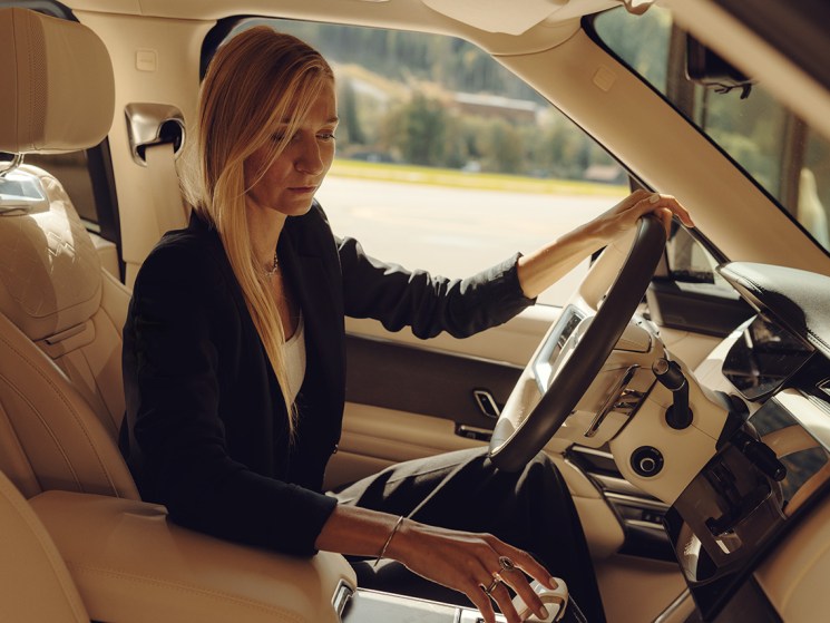 Anna Hogl in a Range Rover