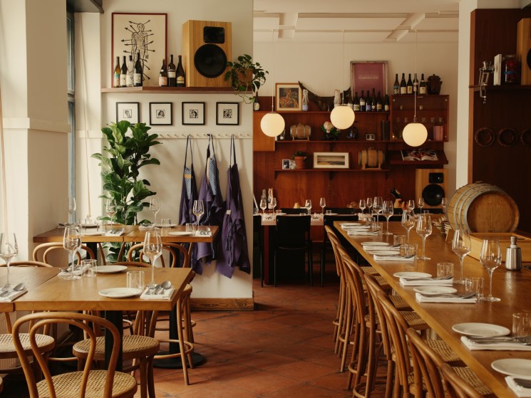 Bars & Restaurants