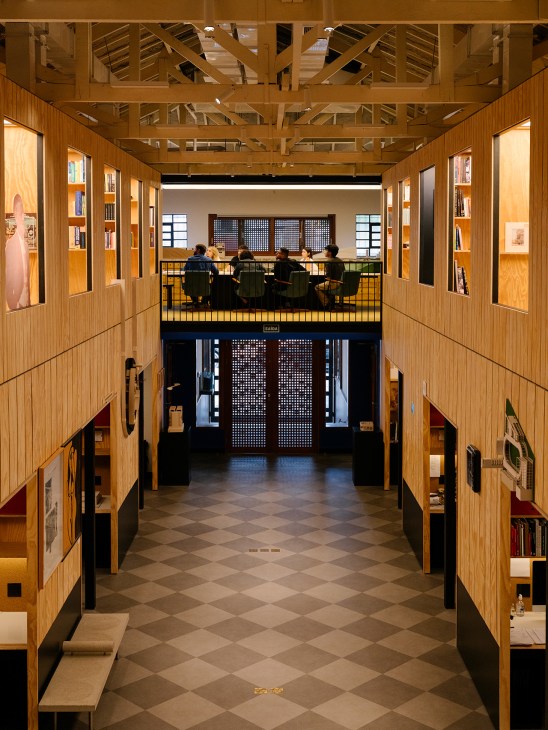 Estudio Tupi interior