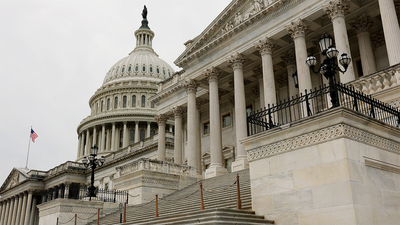 US government shutdown, alcohol to keep air passengers happy and Palestine’s Taybeh Brewing Co