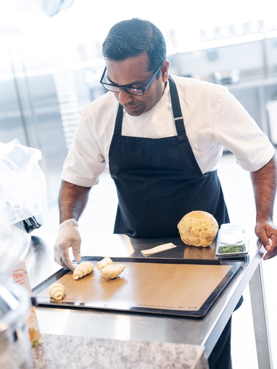 Baking in Les Roches’ Pastry Lab