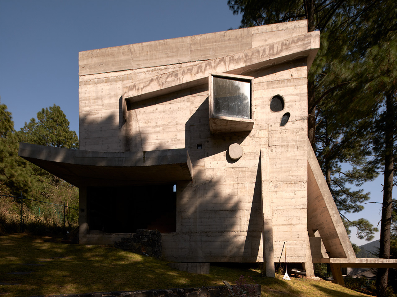 Mexico’s fantastical fortresses: From a nearly invisible structure to a concrete cube in a forest