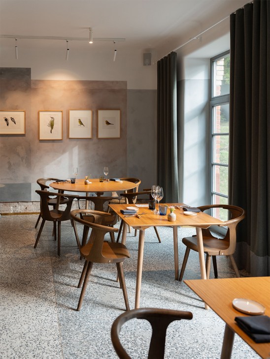 The table is set for Pavaru
Maja’s eight-course menu