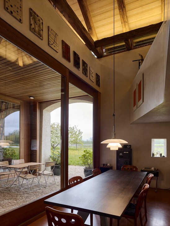 Living spaces that
invite the outside in