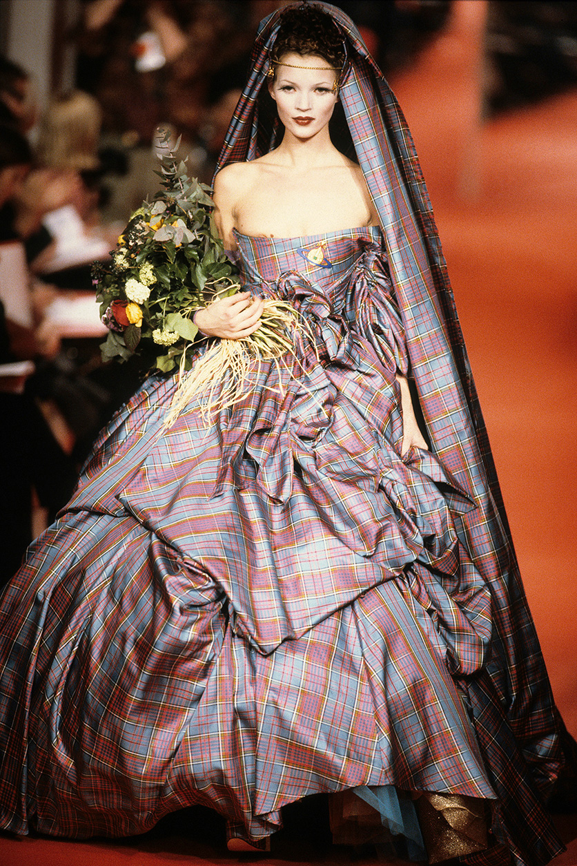 Vivienne Westwood meets Rei Kawakubo at the National Gallery of