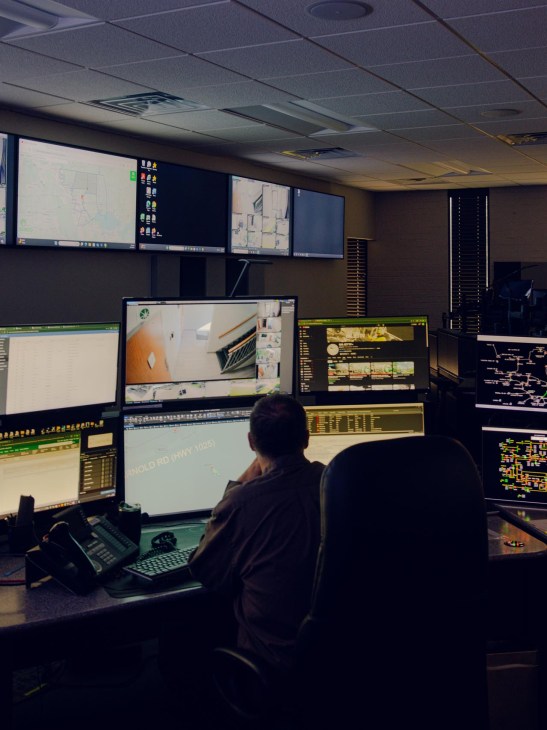 Hitachi OMS software