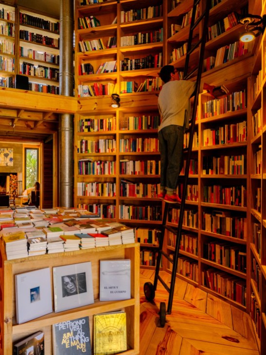 Bookshop in José Ignacio