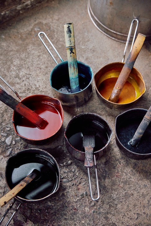 Paint pots at Hirose Dyeworks