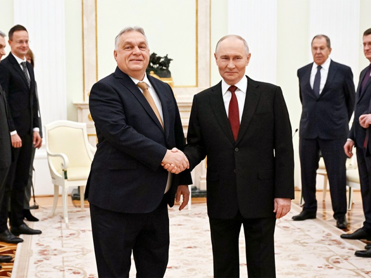 Viktor Orban meets with Putin as Ukraine’s corruption scandal worsens