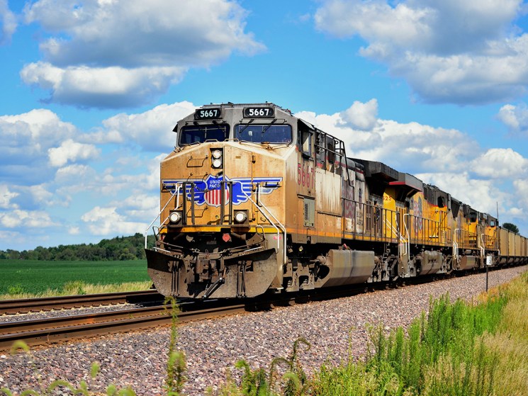 250 years of US innovation part one: the transcontinental railroad 