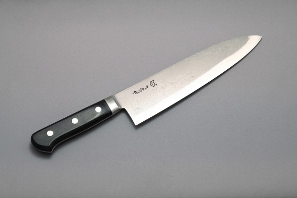 ‘Gyuto’ by Ubukeya