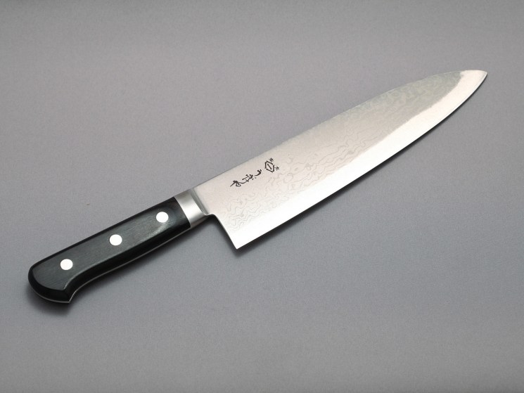 ‘Gyuto’ by Ubukeya