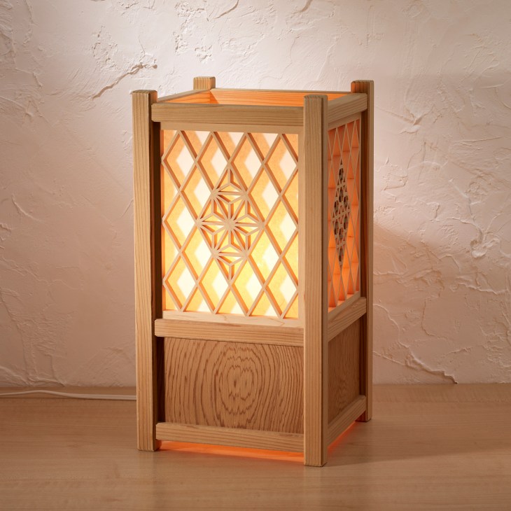 ‘Kumiko’ lantern by Edo-Kumiko Tatematsu