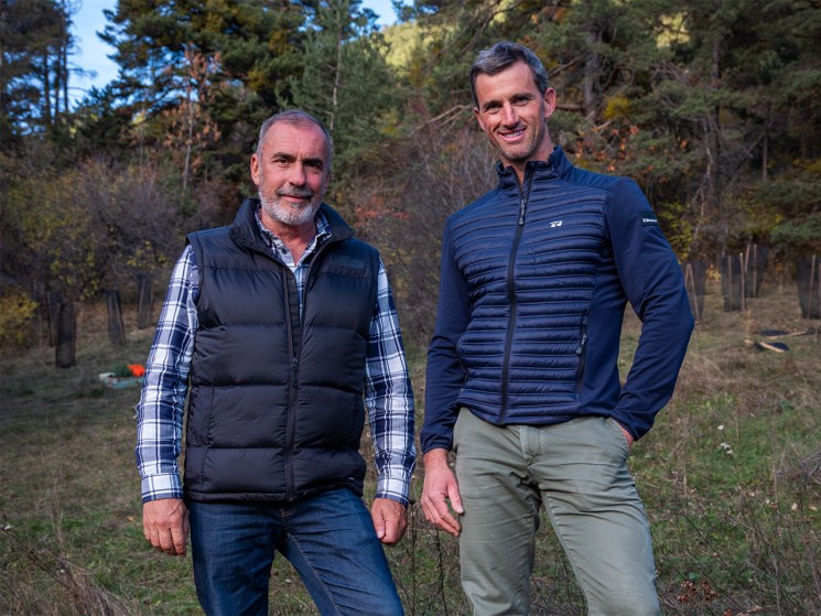 Laurent Guillaume and snowboarder Pierre Vaultier stand together