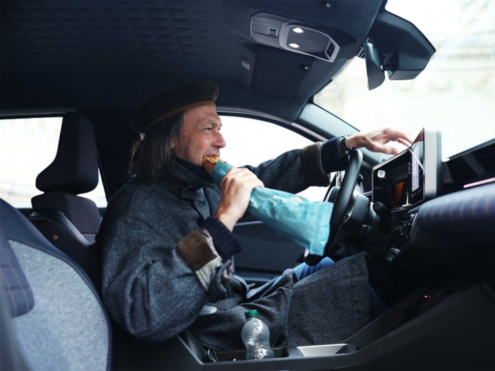 Inside the Renault 4