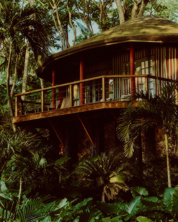 A treetop villa at Bom Bom resort