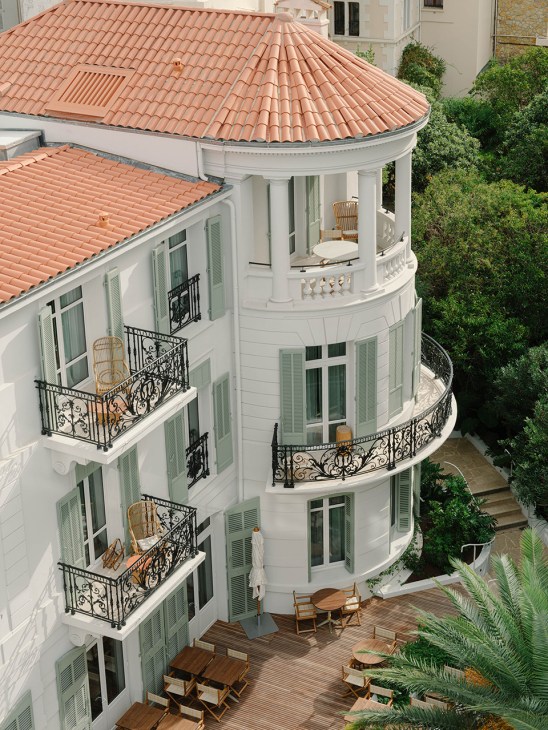 Exterior of Hotel Belle Plage, Cannes